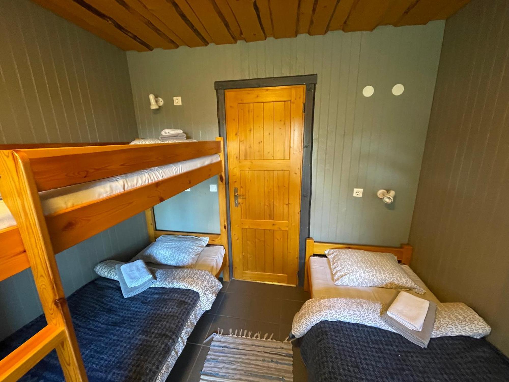 Hostel Kalameeste Maja Mustvee Exterior photo